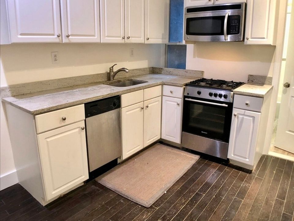 1st image of 114 Perry St #2BB