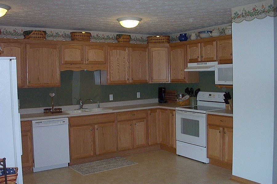 2nd image of 1213 Meadowbrook Dr