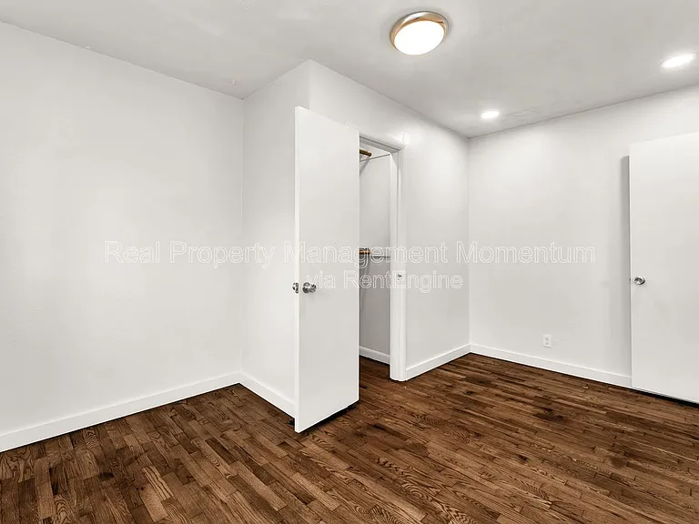 1610 E Nora St — Photo 21