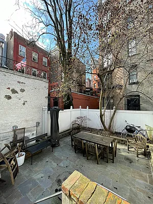 Rented by Double R Ventures LLC | media 23