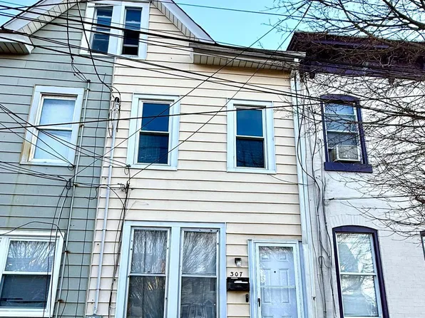 307 Cummings Ave, Trenton, NJ 08611