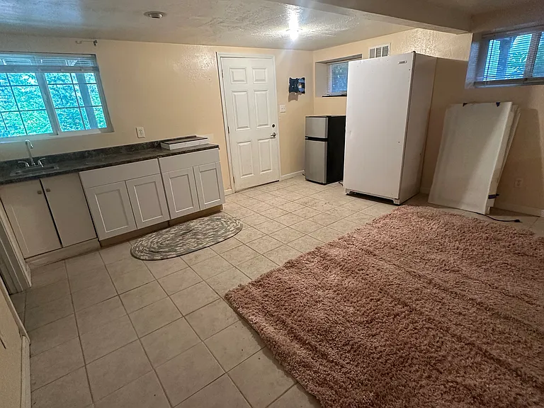 10311 Redwood Rd — Photo 8