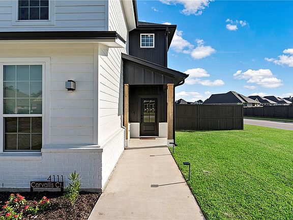 3rd image of 4111 Corvallis Ct