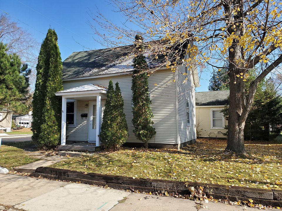 2nd image of 601 Union St