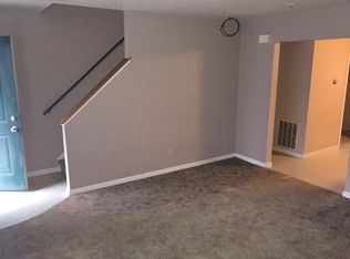 101 N Mason St APT E, Deer Creek, IL 61733
