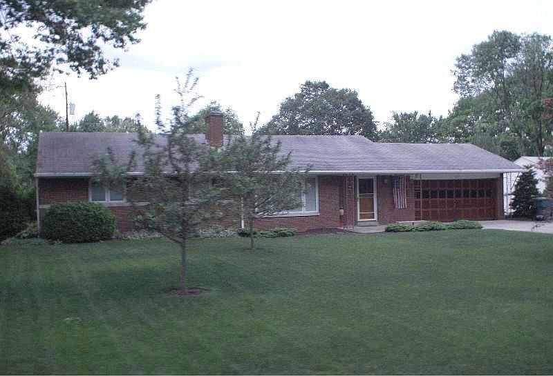 1st image of 277 Fairlawn Dr