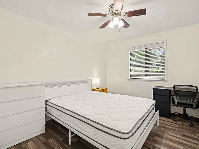 1830 Myrick Rd — Photo 32