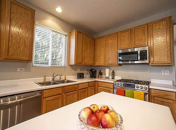 5th image of 12163 S Shagbark Dr