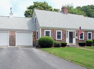 177 Siders Pond Rd, Falmouth, MA 02540