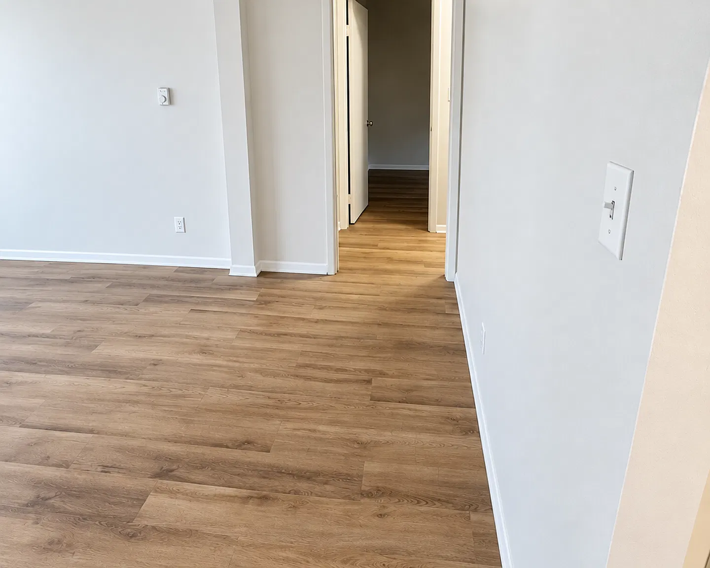 Imperial Apartments — Photo 3