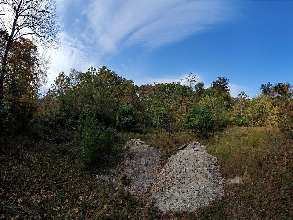 2nd image of 5281 Dogwood Ln