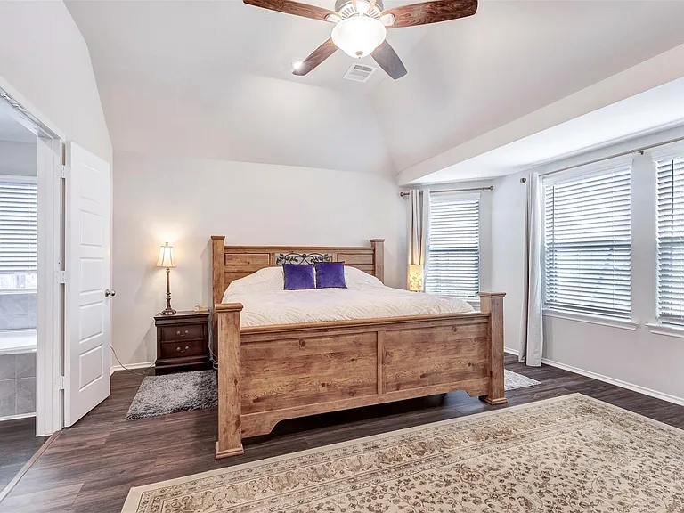 19242 Red Cascade Ct — Photo 14