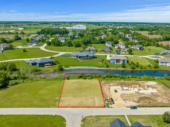 8836 Meadow Lake Trl #24, Rockford, IL 61114