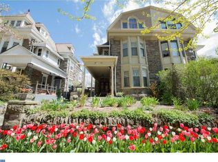 7203 Boyer St, Philadelphia, PA