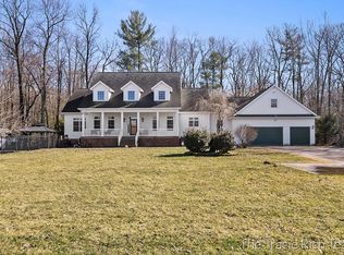 8730 Nugent Ave NE, Rockford, MI 49341