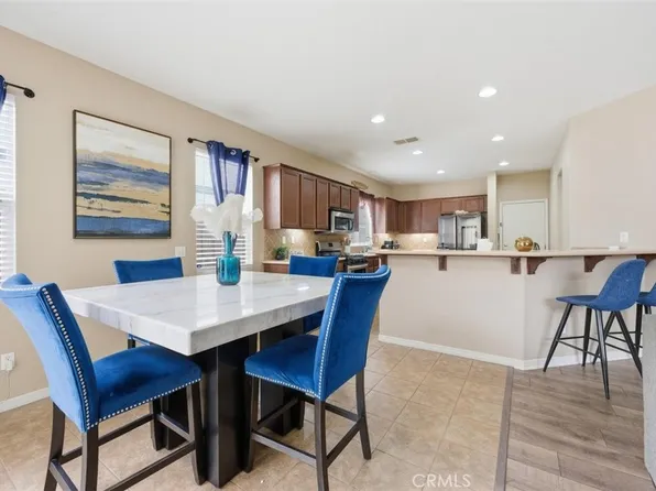 19830 Silverwood Dr, Lake Elsinore, CA 92530