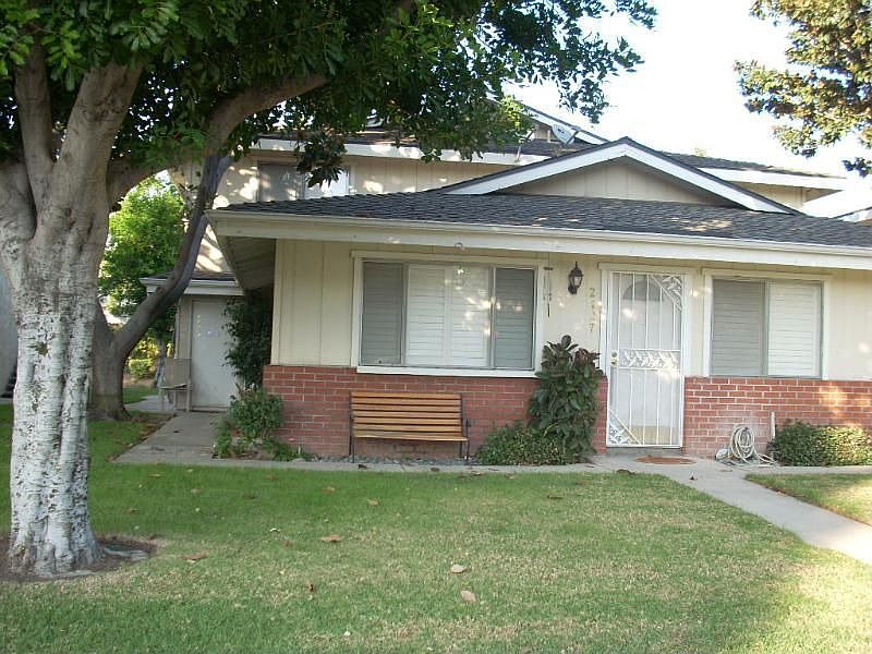1st image of 2429 College Ln