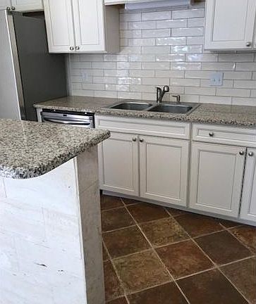 2nd image of 1165 Palm Ave APT 9C
