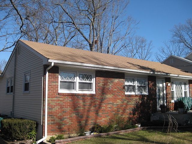 2nd image of 884 Lynnwood Ave