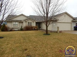 2523 SW Chauncey Dr, Topeka, KS 66614