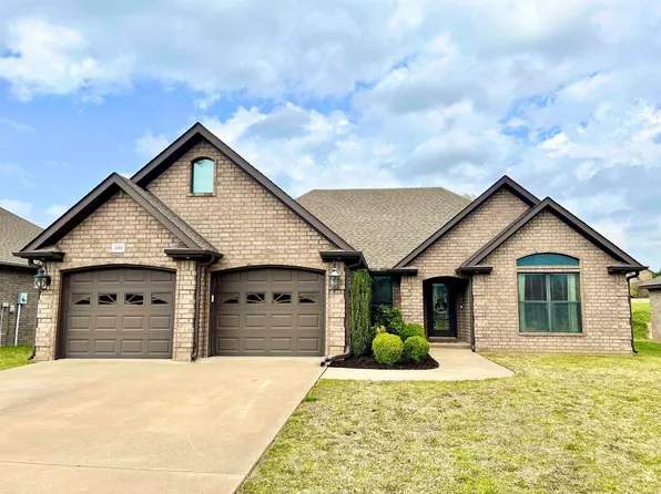 1101 Ryan Ln, Paragould, AR 72450