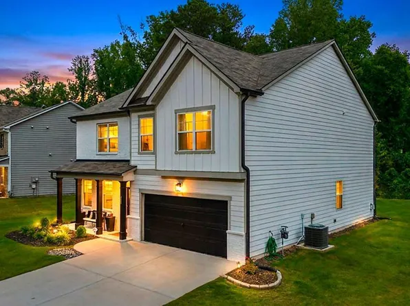 4856 Golden Finch Ln, Powder Springs, GA 30127