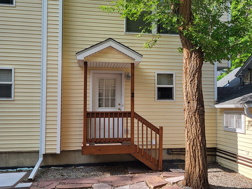 Exterior 1 entrance