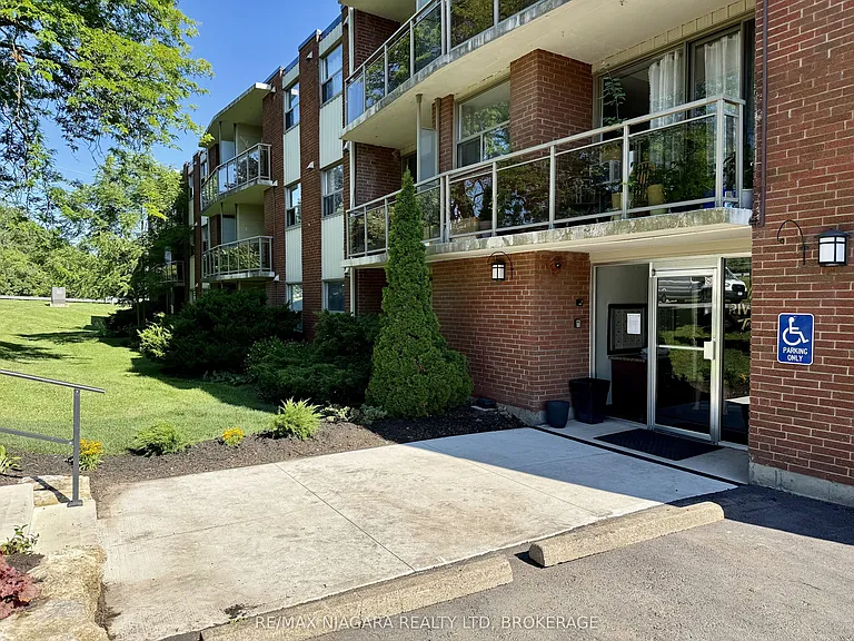 7 Riverview Blvd #101 — Photo 28