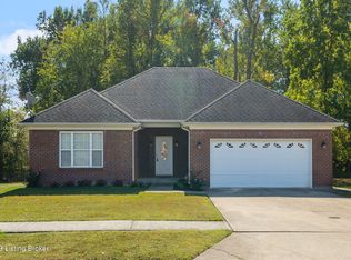 203 Nancy Dr, Shepherdsville, KY 40165