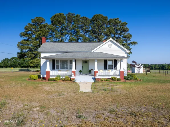 2252 Fleet Cooper Road, Roseboro, NC 28382