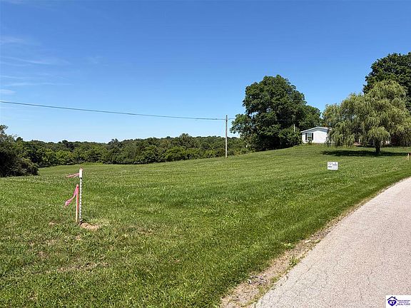 3rd image of 605 Church Of God Rd
