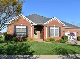 4545 Fieldcrest Place Cir, Newburgh, IN 47630