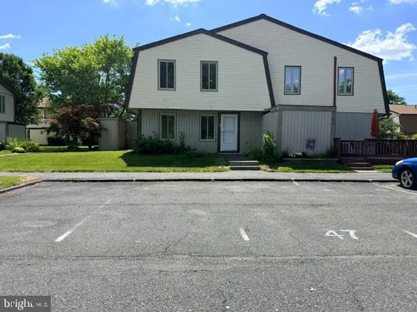 47 King Henry Cir #47, Rosedale, MD 21237