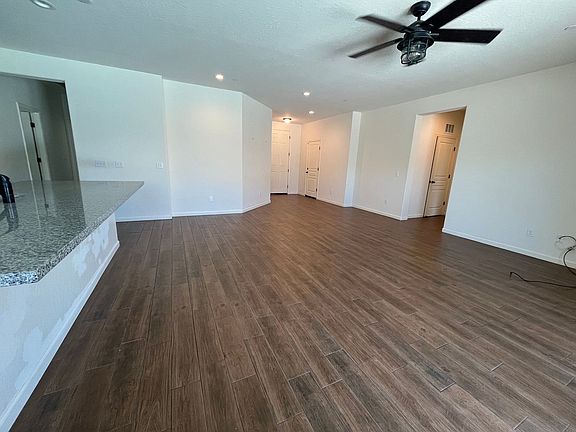 4th image of 2843 S Michael St
