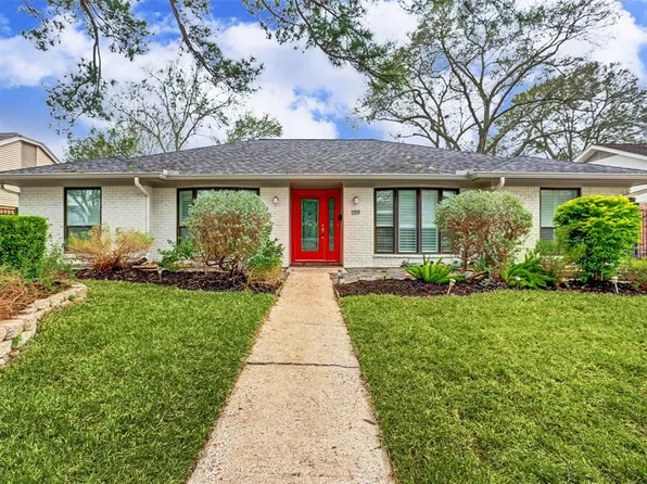 1119 Thornton Rd, Houston, TX 77018