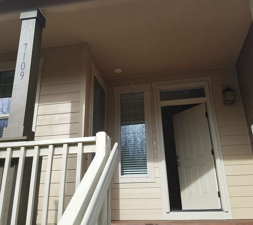 1st image of 7109 Monroe Ln NE