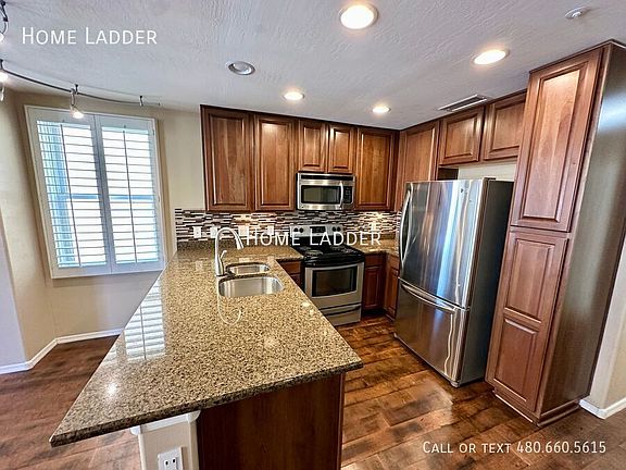 5th image of 4201 E Jasper Dr
