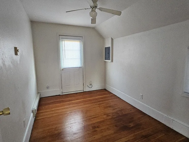 1324 Adams St — Photo 11