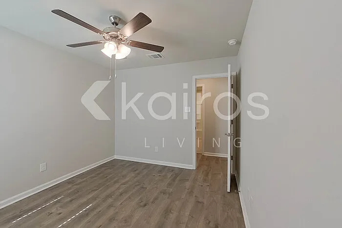 118 Santiago Ct — Photo 19
