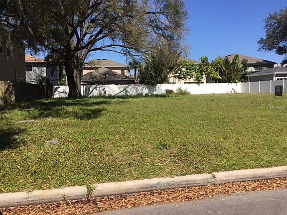 2nd image of 3211 Obispo St