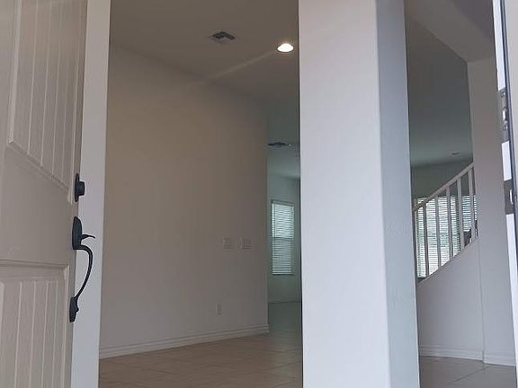 2nd image of 20957 E Mockingbird Dr