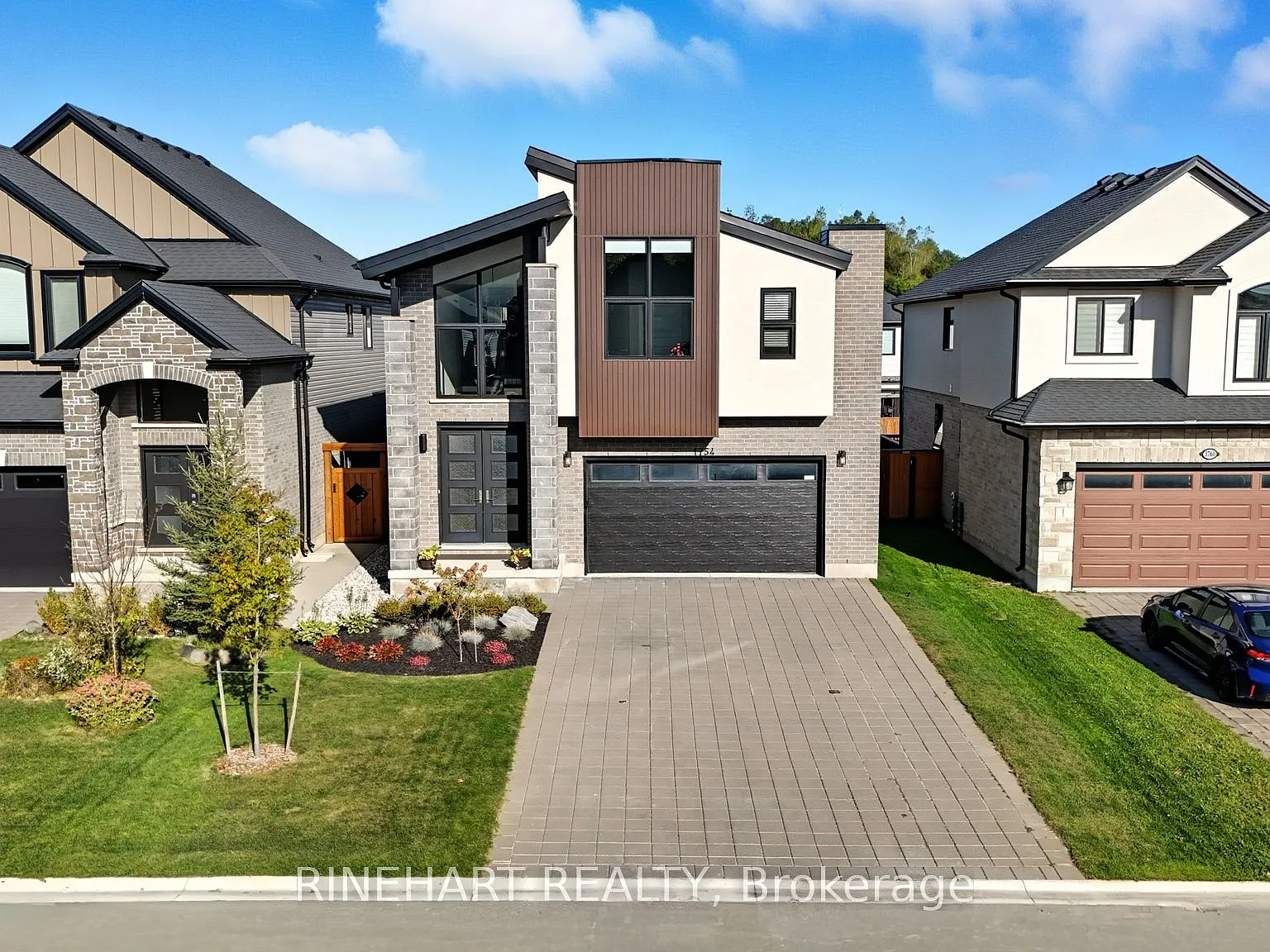 5 bed, $3,650 — Photo 2