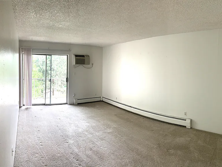 1200 Golden Cir #405 — Photo 3