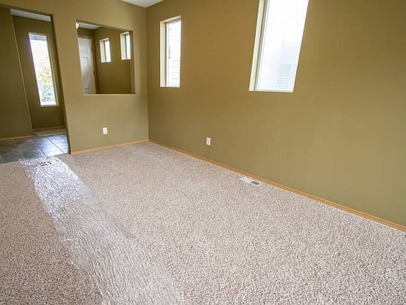 3rd image of 9822 187th Street Ct E