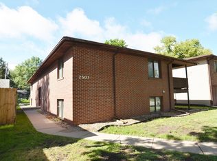 2507 E St #2, Lincoln, NE 68510