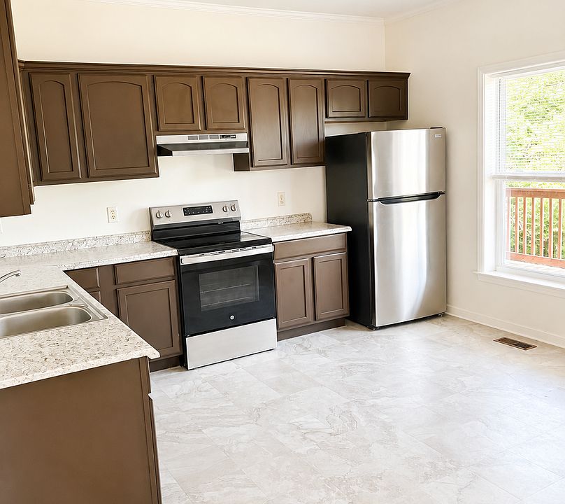 1st image of 50 Smith Rd #52-B