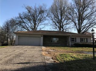 3216 Neighbor Rd, Saint Joseph, MO 64506