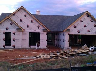 95 Colonial Ct, Jefferson, GA 30011