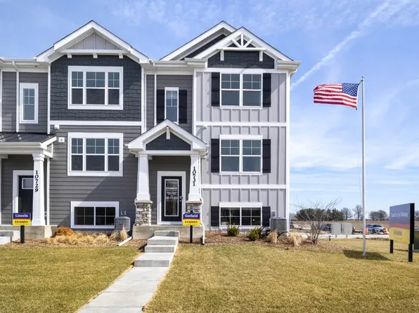 8756 Clover Ln, Saint John, IN 46373