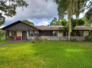 4415 Cooper Rd, Plant City, FL 33565